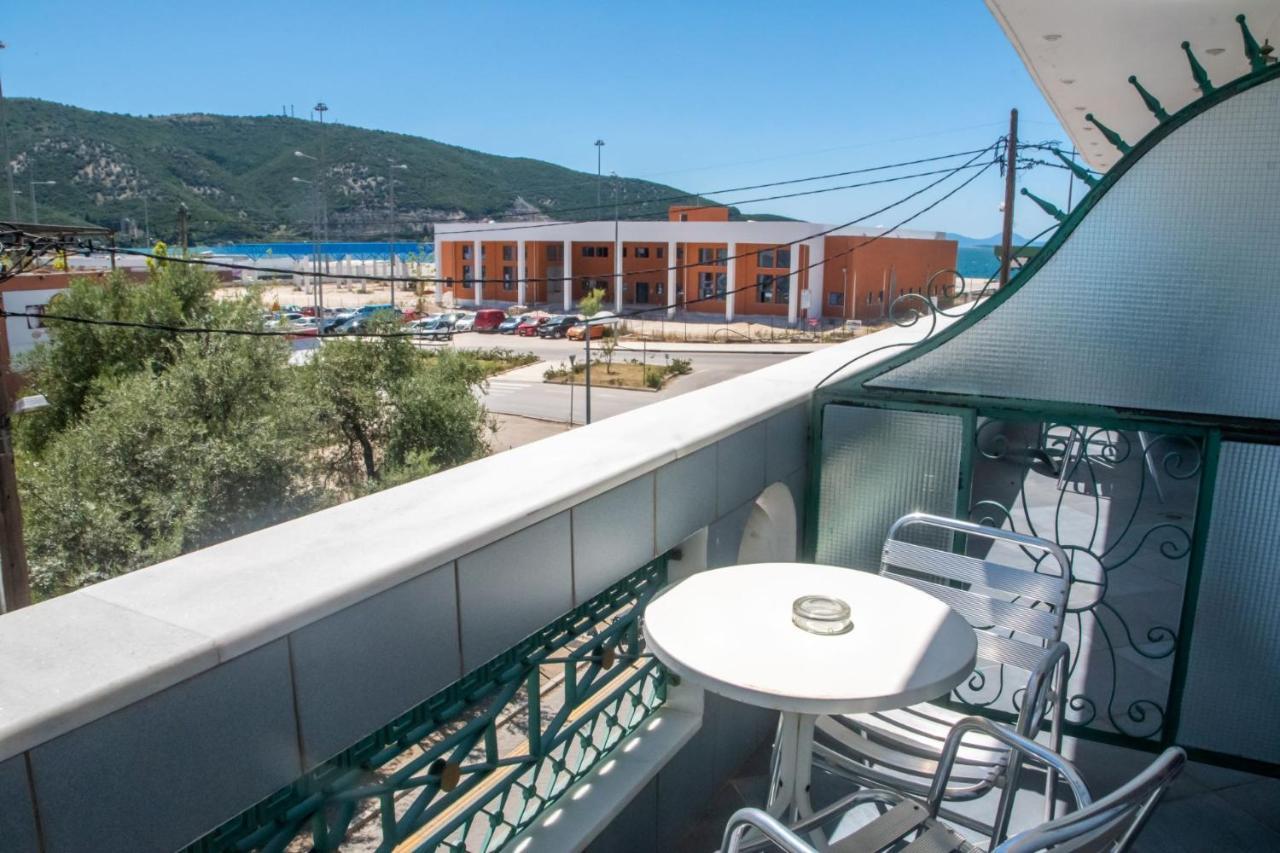 Hotel Astoria Igoumenitsa Exterior foto