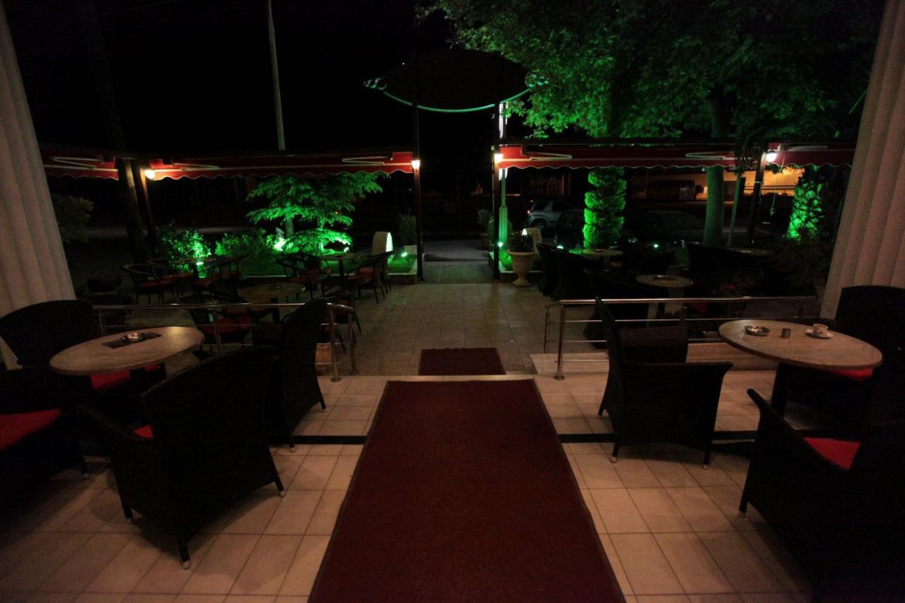 Hotel Astoria Igoumenitsa Exterior foto